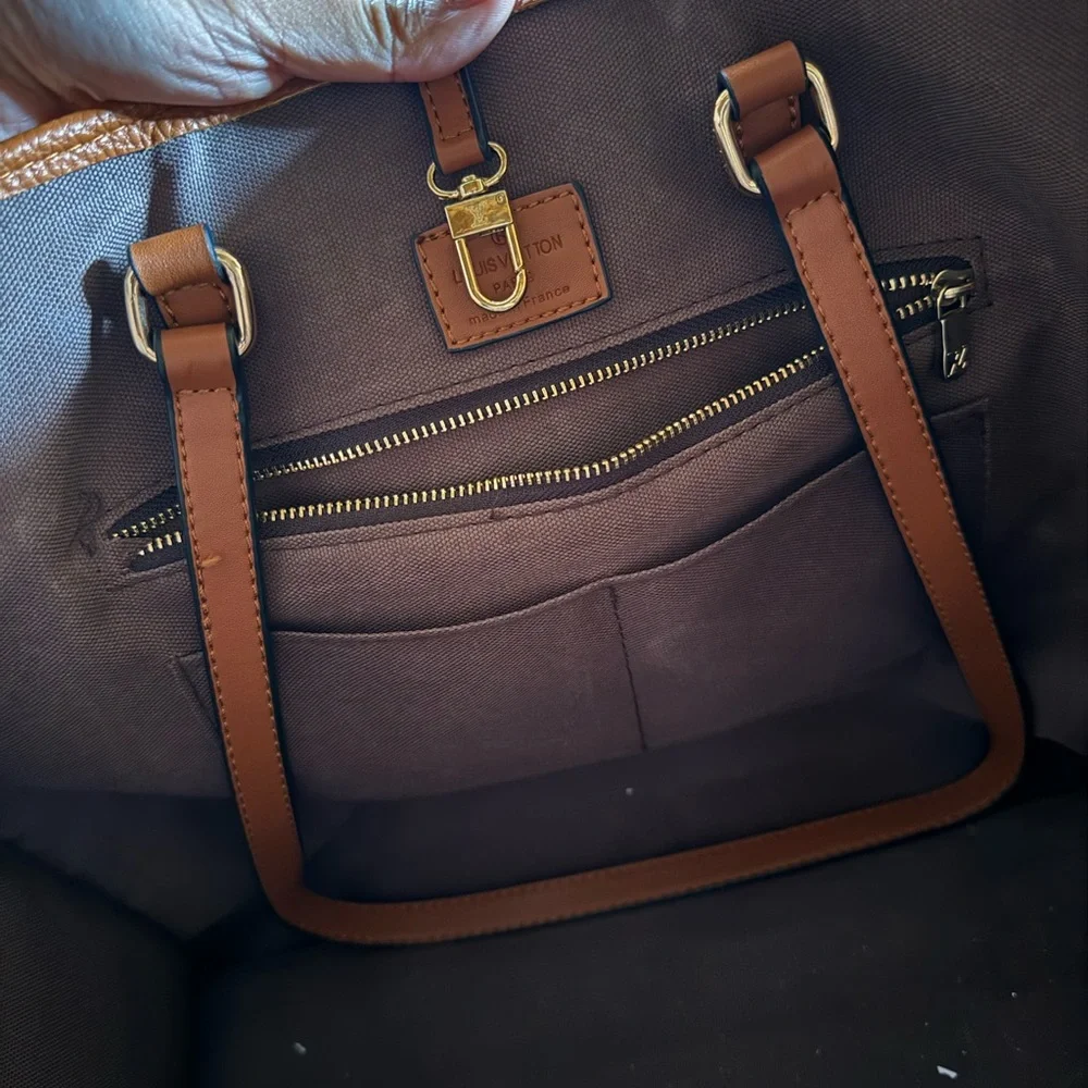 LV Camel Monogram Totebag - Picture 6 of 8